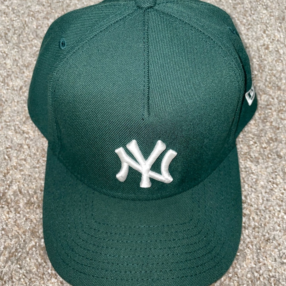 New Era 59Fifty New York Yankees Mens Fitted Snapback Olive Green